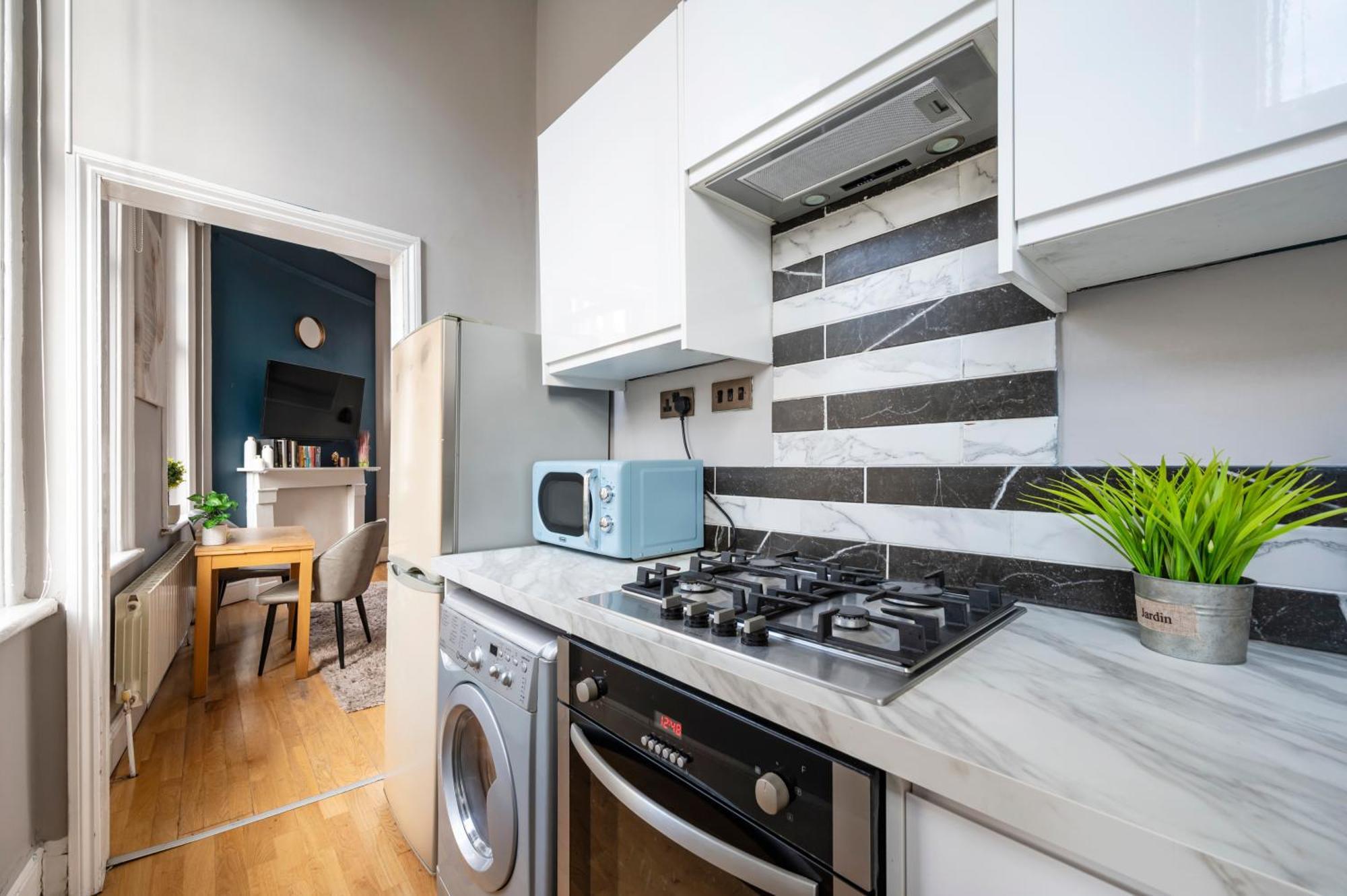 Sunny Corner Apartment In Center Of London Exterior photo